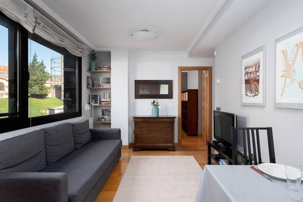 Apartmán Apartamento Soleado, Aparcamiento Gratuito, A Pie Del Centro Oviedo Exteriér fotografie
