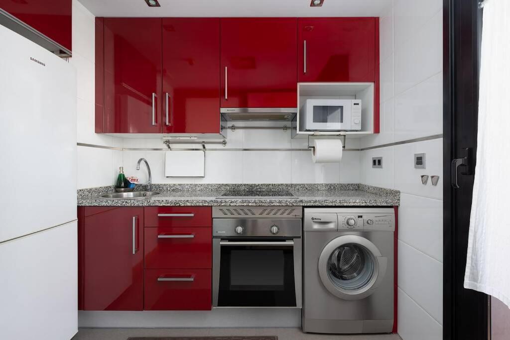 Apartmán Apartamento Soleado, Aparcamiento Gratuito, A Pie Del Centro Oviedo Exteriér fotografie